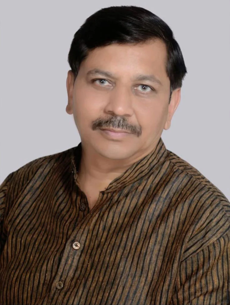 लीगल एडवाइजर