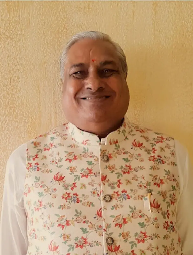 वरिष्ठ उपाध्यक्ष